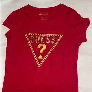 guess shirt !
